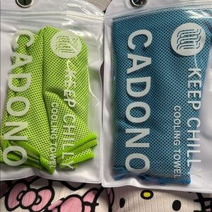 Cadono Cooling Towels in Green and Blue
